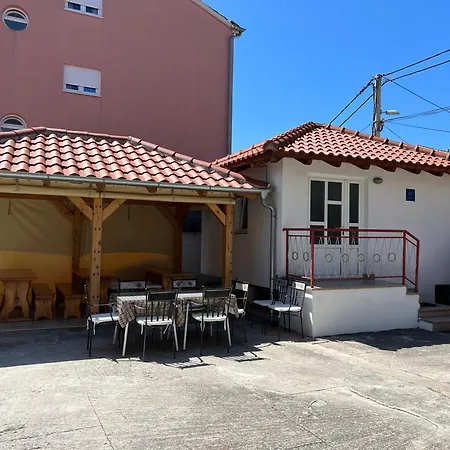 Villa Danica App7 *